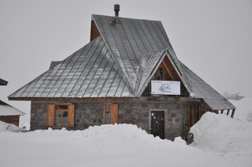 Фотографии гостевого дома 
            Gudauri House of the Sun