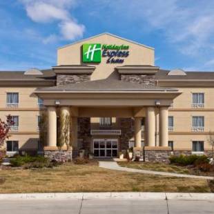 Фотографии гостиницы 
            Holiday Inn Express Newton, an IHG Hotel