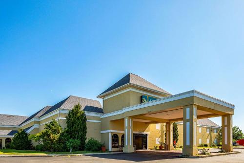 Фотография гостиницы Quality Inn & Suites Coldwater