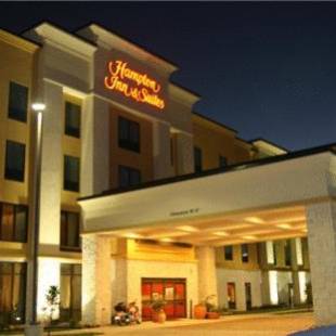 Фотографии гостиницы 
            Hampton Inn & Suites Bastrop