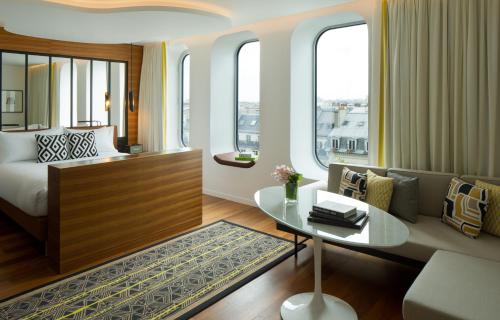 Фотография гостиницы Renaissance Paris Republique Hotel & Spa