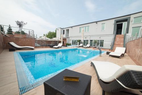 Фотография гостиницы Prezident Hotel