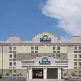 Фотографии гостиницы 
            Days Inn by Wyndham Wilkes Barre