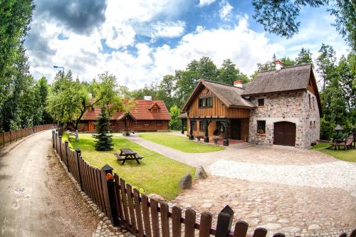 Фотография гостиницы Hotel Dworek Wapionka