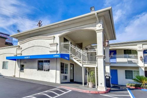 Фотография гостиницы Motel 6 Garden Grove