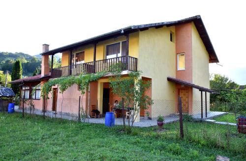 Фотография гостевого дома СТАИ ЗА ГОСТИ ТОНИ