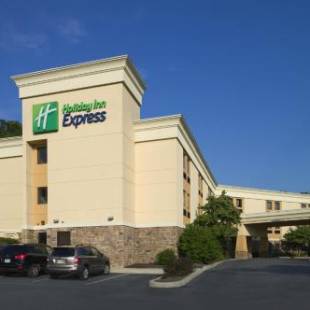 Фотографии гостиницы 
            Holiday Inn Express Hershey-Harrisburg Area, an IHG Hotel