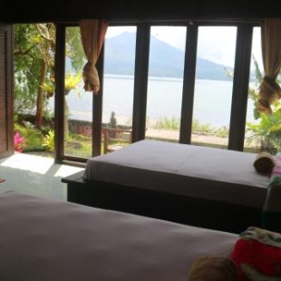 Фотография гостевого дома Batur Green Lake