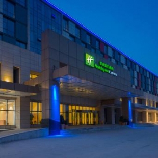 Фотография гостиницы Holiday Inn Express Zhengzhou Airport, an IHG Hotel