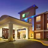 Фотография гостиницы Holiday Inn Express & Suites Manassas, an IHG Hotel