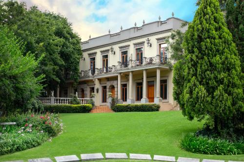 Фотографии гостиницы 
            Fairlawns Boutique Hotel & Spa