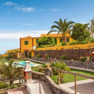 Фотография гостевого дома Holiday Home Camino La Candelaria-1