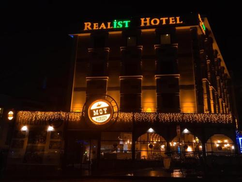 Фотографии гостиницы 
            Realist Hotel