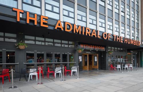 Фотографии гостиницы 
            Admiral of the Humber Wetherspoon