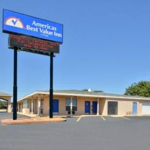 Фотографии гостиницы 
            Americas Best Value Inn Lubbock East