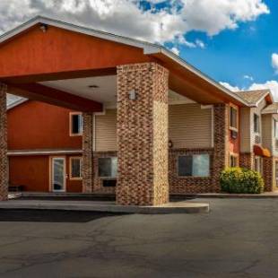 Фотографии гостиницы 
            Quality Inn Los Lunas