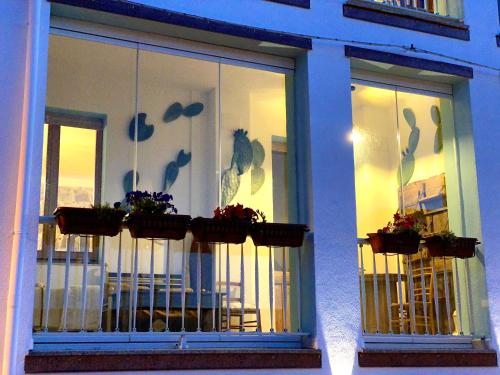 Фотографии гостевого дома
Canduleri