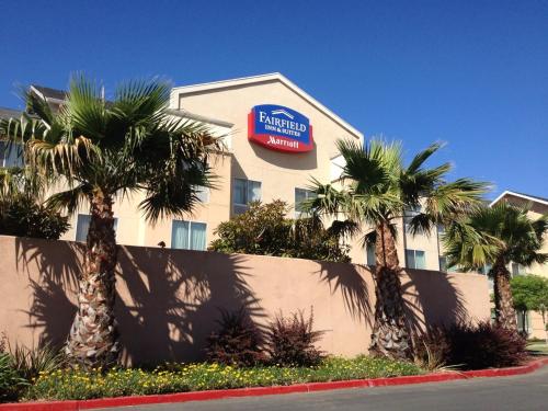 Фотография гостиницы Fairfield Inn and Suites Sacramento Airport Natomas
