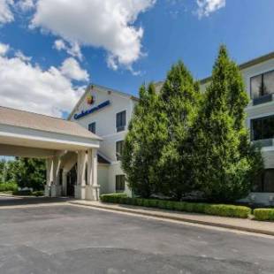 Фотографии гостиницы 
            Comfort Inn & Suites Morehead