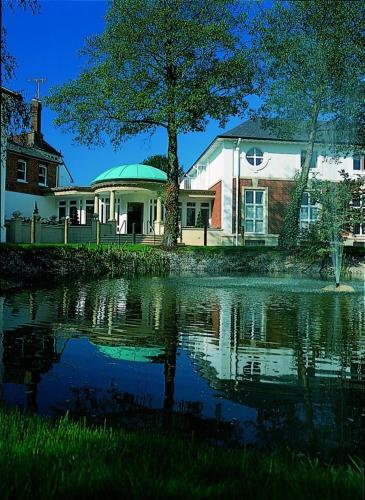 Фотография гостиницы Greenwoods Hotel & Spa