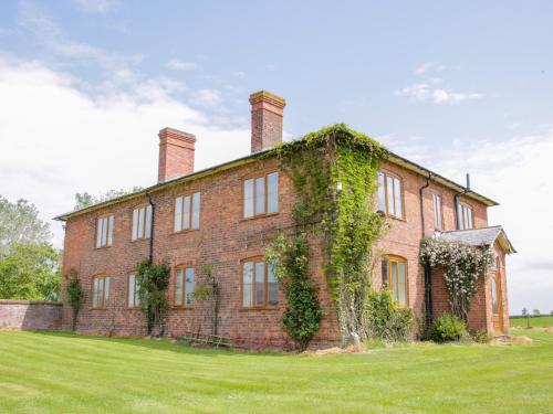 Фотографии гостевого дома 
            Kenwick Farm House