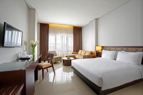 Фотография гостиницы Hotel Surya Yudha Purwokerto