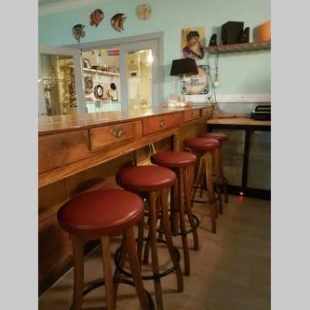 Фотография гостевого дома Vakantiewoning in Mol centrum met eigen bar "CasaCuriosa"