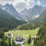 Фотография гостиницы Hotel Dolomitenhof & Chalet Alte Post