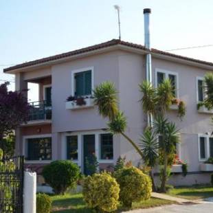 Фотографии гостевого дома
Rena's House