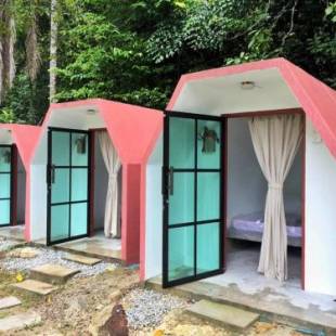 Фотографии хостела 
            Eco Capsule Resort at Teluk Bahang, Penang