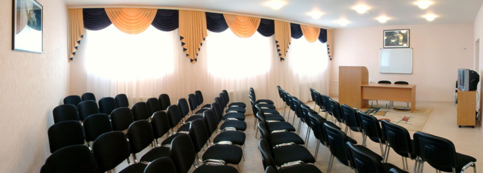 Фотография конференц-зала Жемчужина