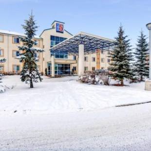 Фотографии гостиницы 
            Motel 6-Red Deer, AB