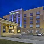 Фотография гостиницы Holiday Inn Express Kingston Central, an IHG Hotel