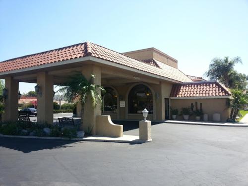Фотография гостиницы Motel 6 - Anaheim Hills, CA