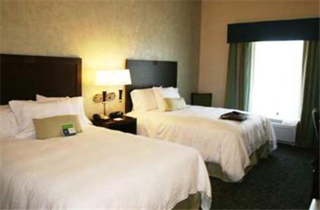 Фотография гостиницы Hampton Inn Milford