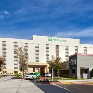 Фотографии гостиницы 
            Holiday Inn La Mirada near Anaheim, an IHG Hotel