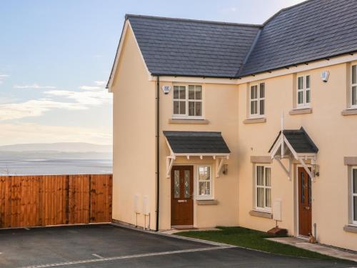 Фотография гостевого дома Shore View, Grange-Over-Sands