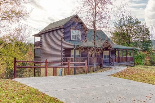 Фотография гостевого дома Sugar Bear #268 by Aunt Bug's Cabin Rentals