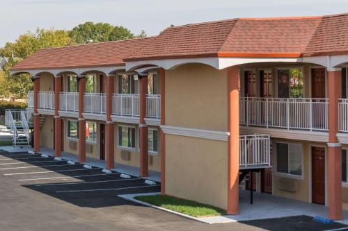 Фотография мотеля Super 8 by Wyndham Fairfield