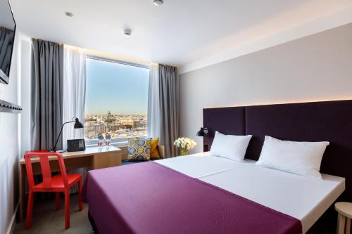 Фотография номера гостиницы AZIMUT Сити Отель Санкт-Петербург