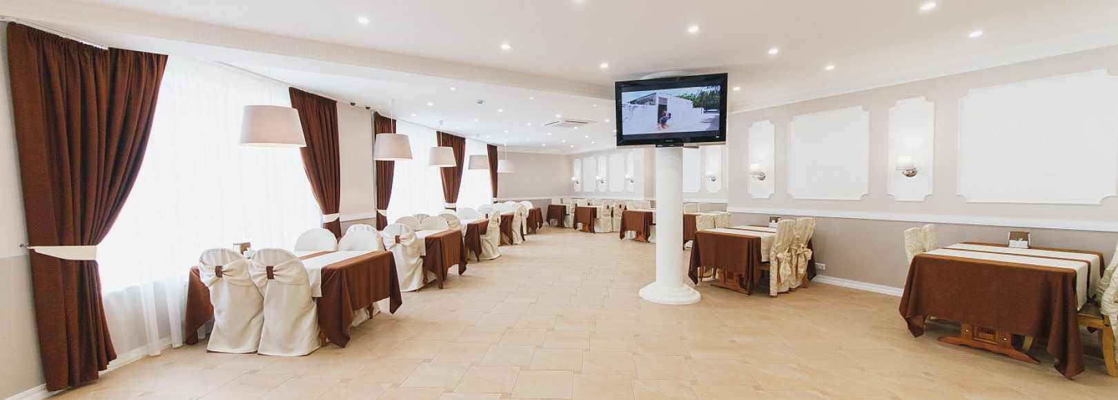 Фотография банкетного зала Лиана