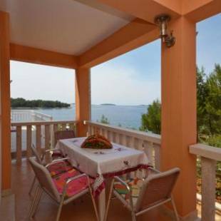 Фотографии гостевого дома 
            Apartments by the sea Karbuni, Korcula - 15699