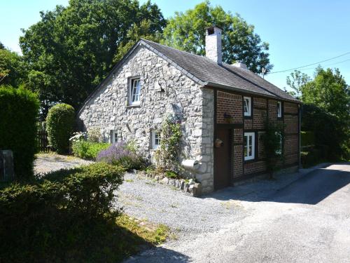 Фотографии гостевого дома 
            Cozy Cottage in Han-sur-Lesse with Forest Nearby