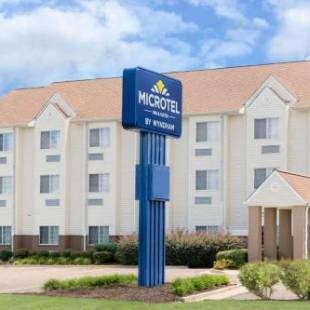 Фотографии гостиницы 
            Microtel Inn & Suites by Wyndham Starkville