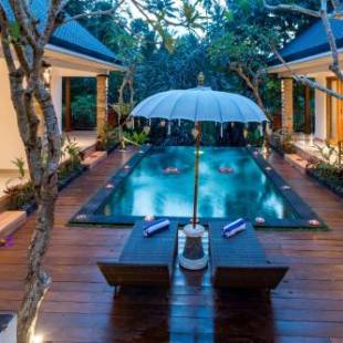 Фотографии гостиницы 
            The Pesaren Ubud