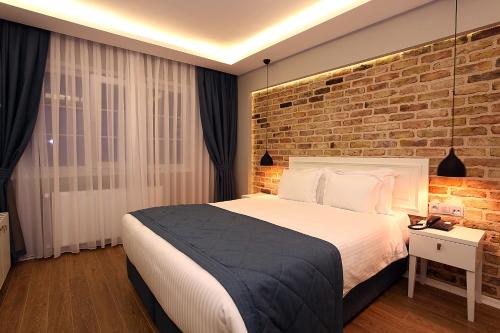 Фотографии гостиницы 
            Taksim Santa Lucia Hotel