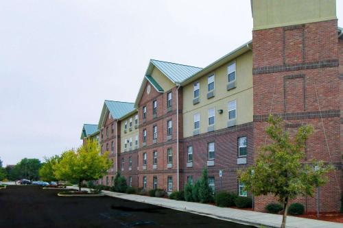 Фотография гостиницы Suburban Extended Stay Hotel Westminster Denver North