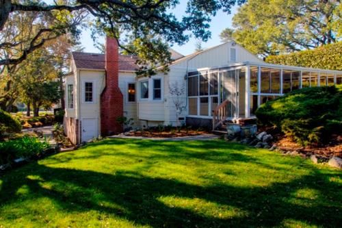 Фотографии гостевого дома 
            Historic 2BR Petaluma House