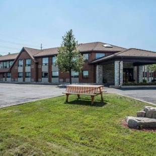 Фотографии гостиницы 
            Comfort Inn Fort Erie