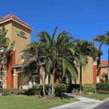 Фотография гостиницы Extended Stay America Suites - Boca Raton - Commerce